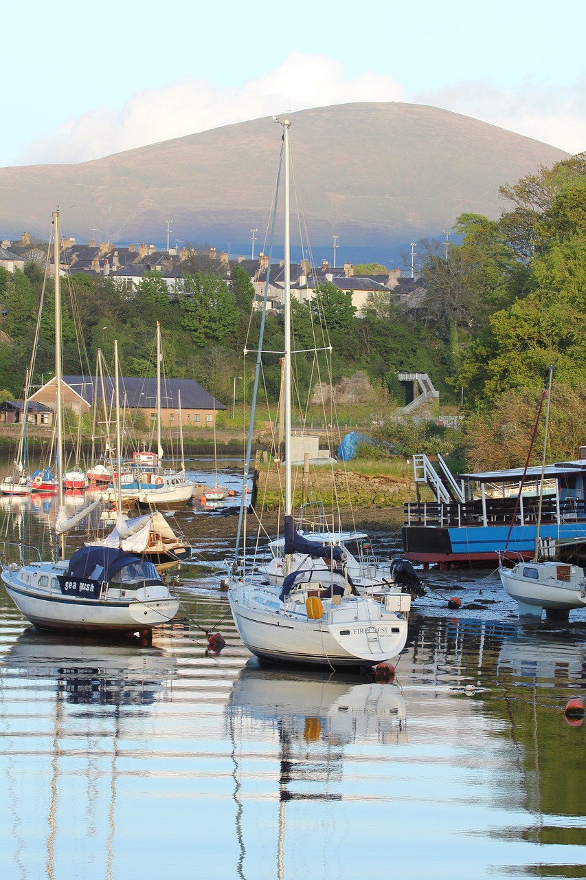 harbour boats reflection free photo