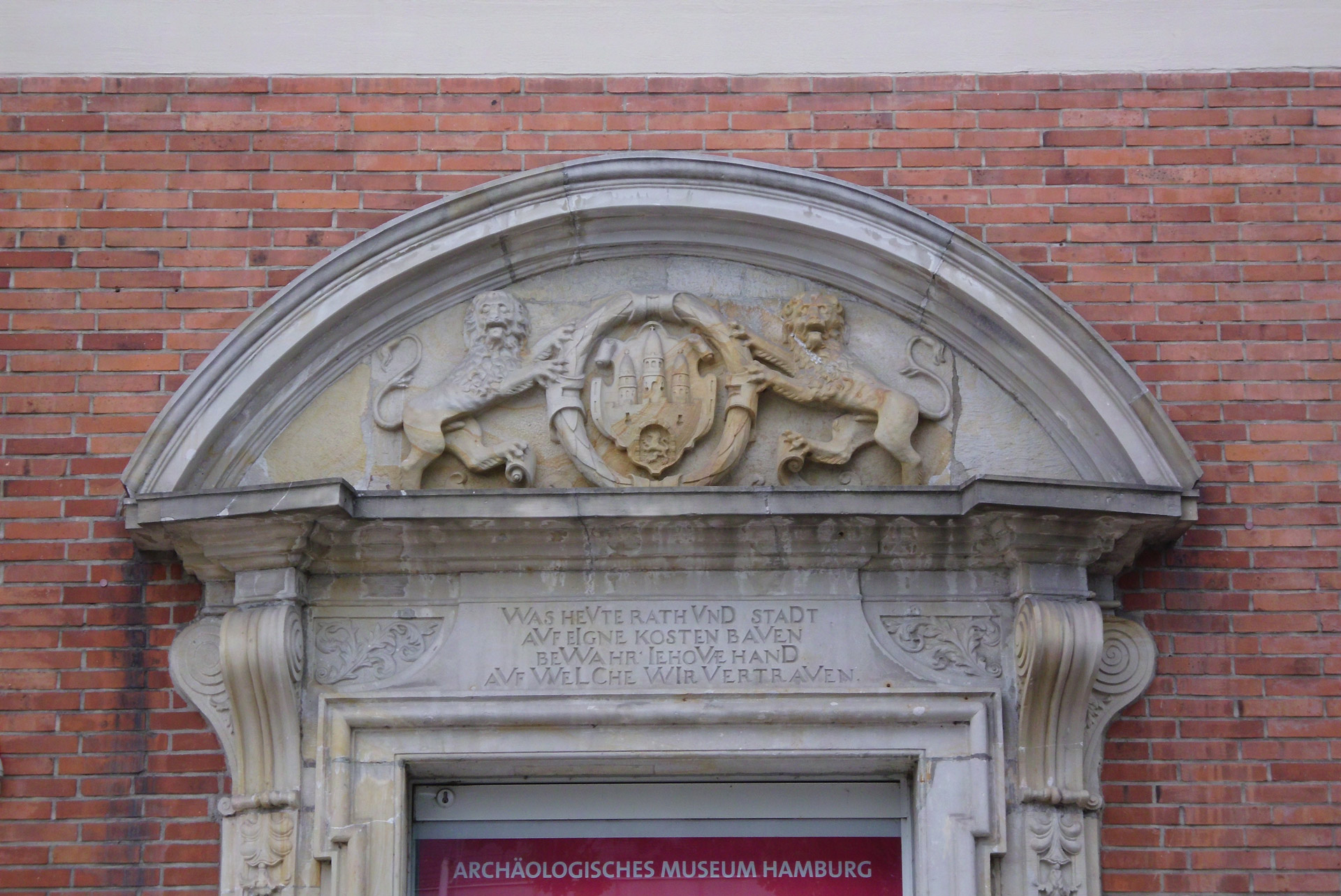 harburg helms museum emblem free photo