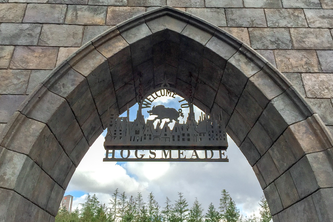 harry potter hogwarts hogsmeade free photo