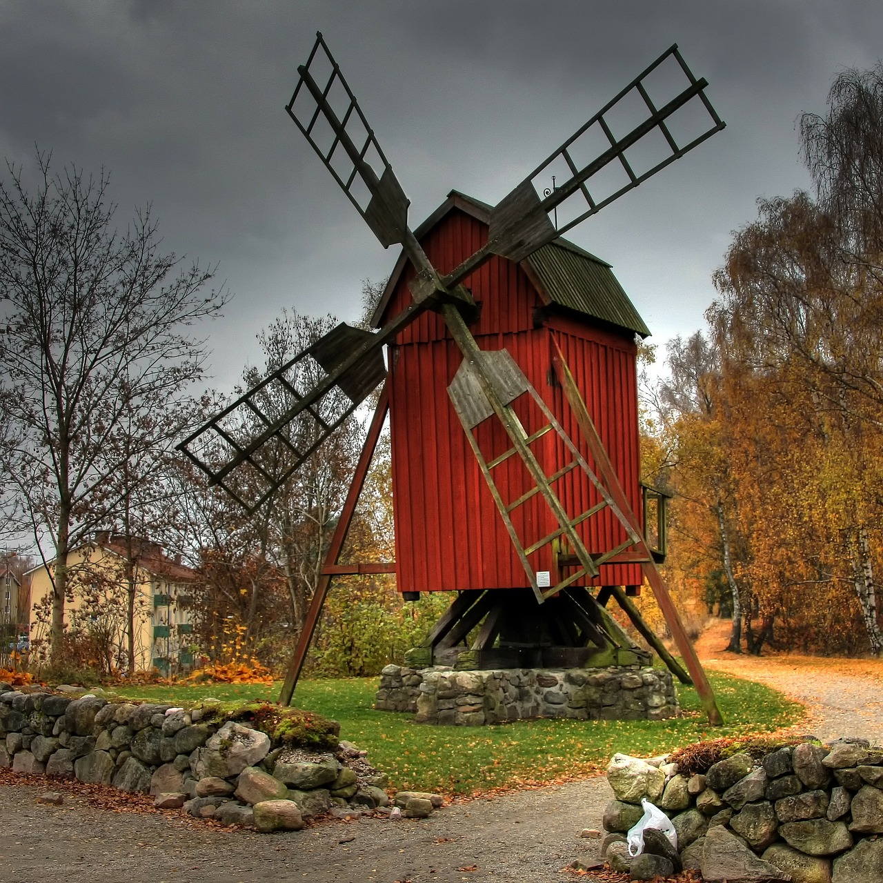 hassleholm sweden windmill free photo