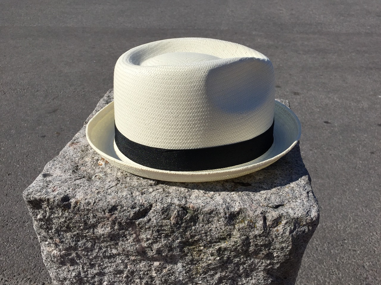 hat headdress stone free photo