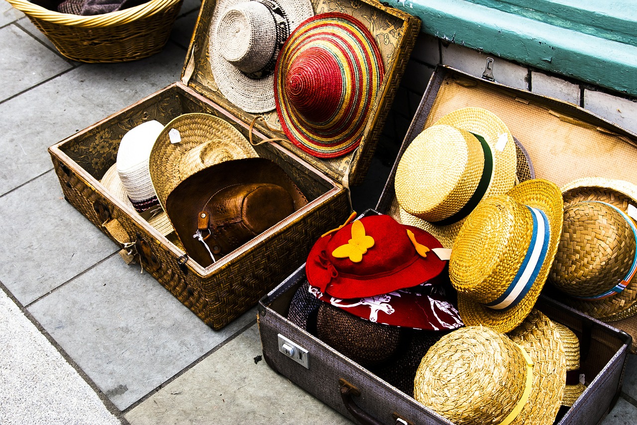 hats display suitcase free photo