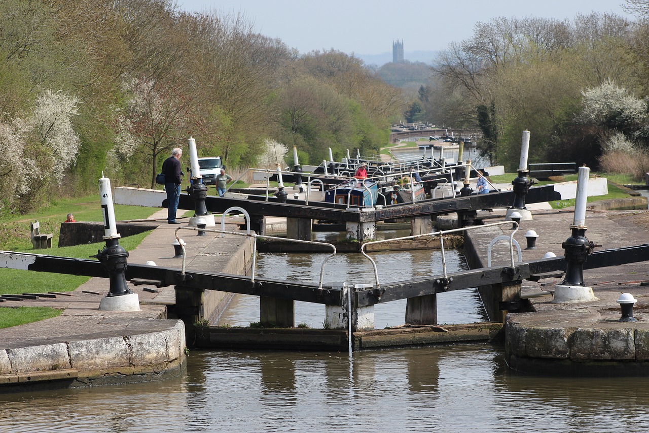 hatton locks canal waterways free photo