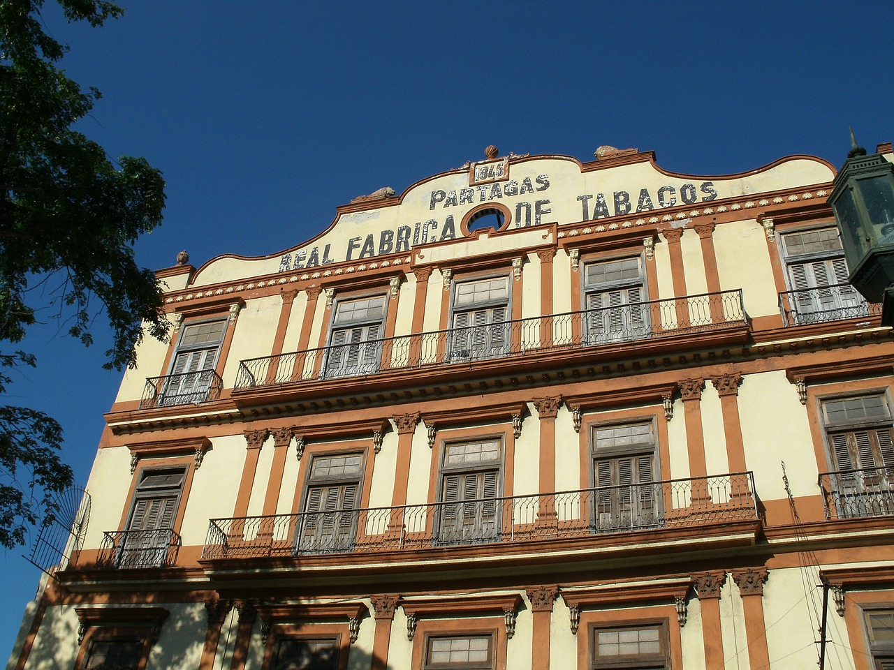 cuba hotel havana free photo