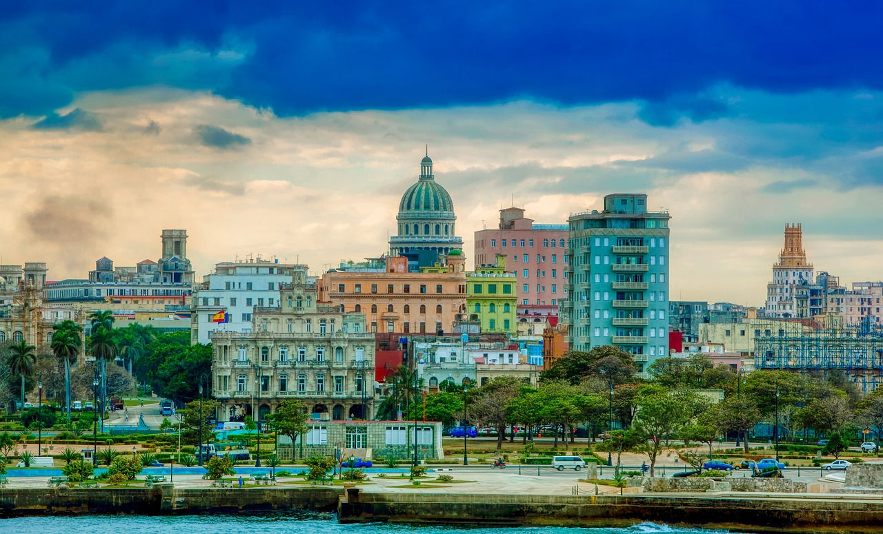 havana  cuba  city free photo