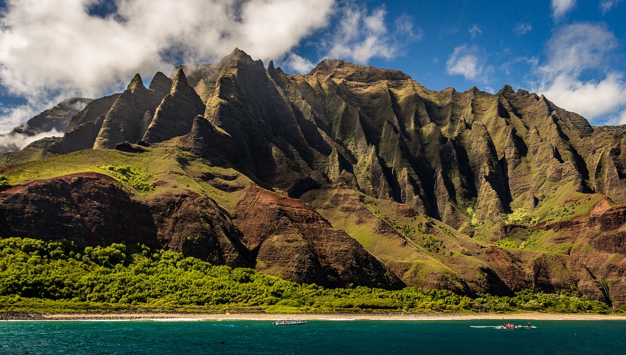 hawaii idyllic landscape free photo