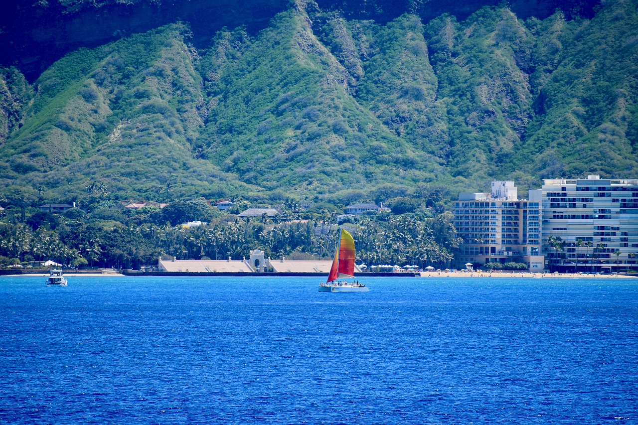 hawaii  diamond head  honolulu free photo