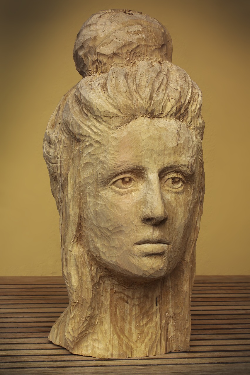 head  woman  sculpture free photo