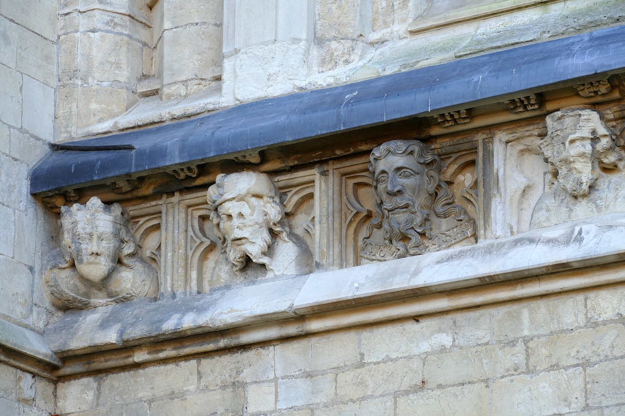 head  sculpture  church free photo