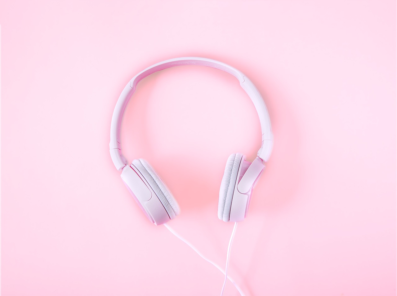 headsets music pink background free photo