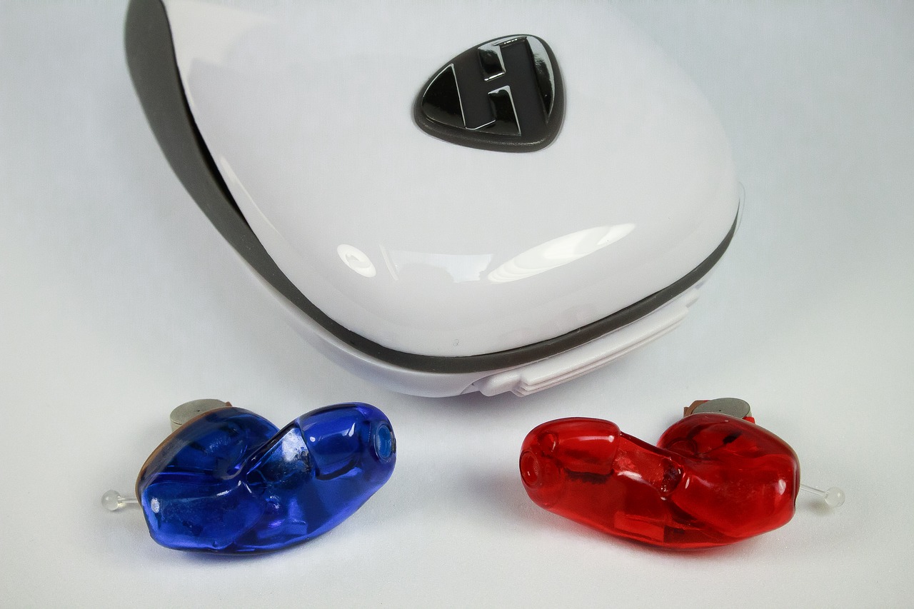 hearing aid  blue  red free photo