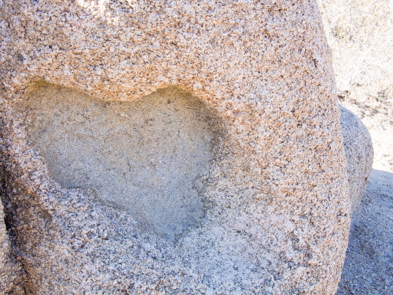 heart stone rock free photo