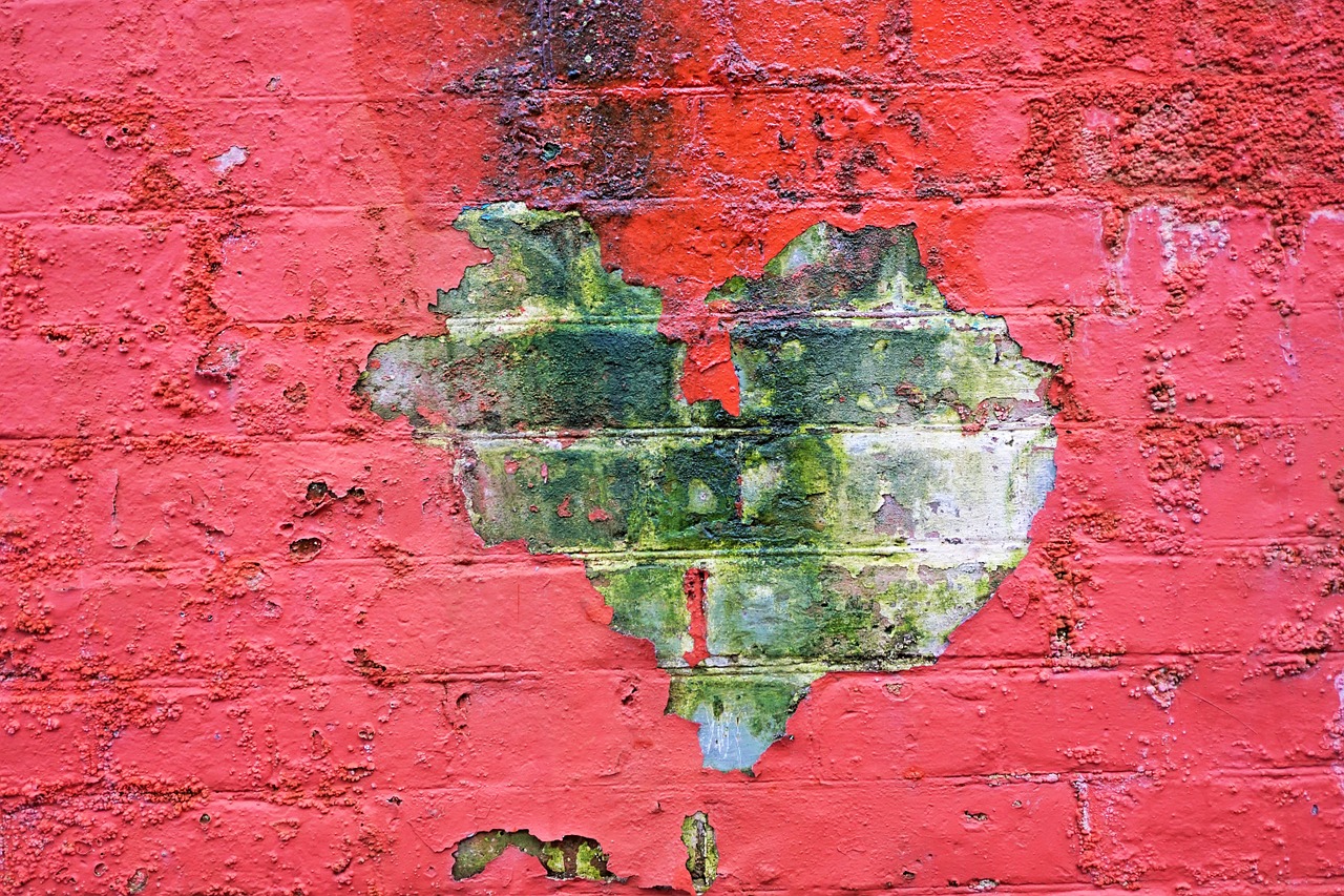 heart red brick free photo
