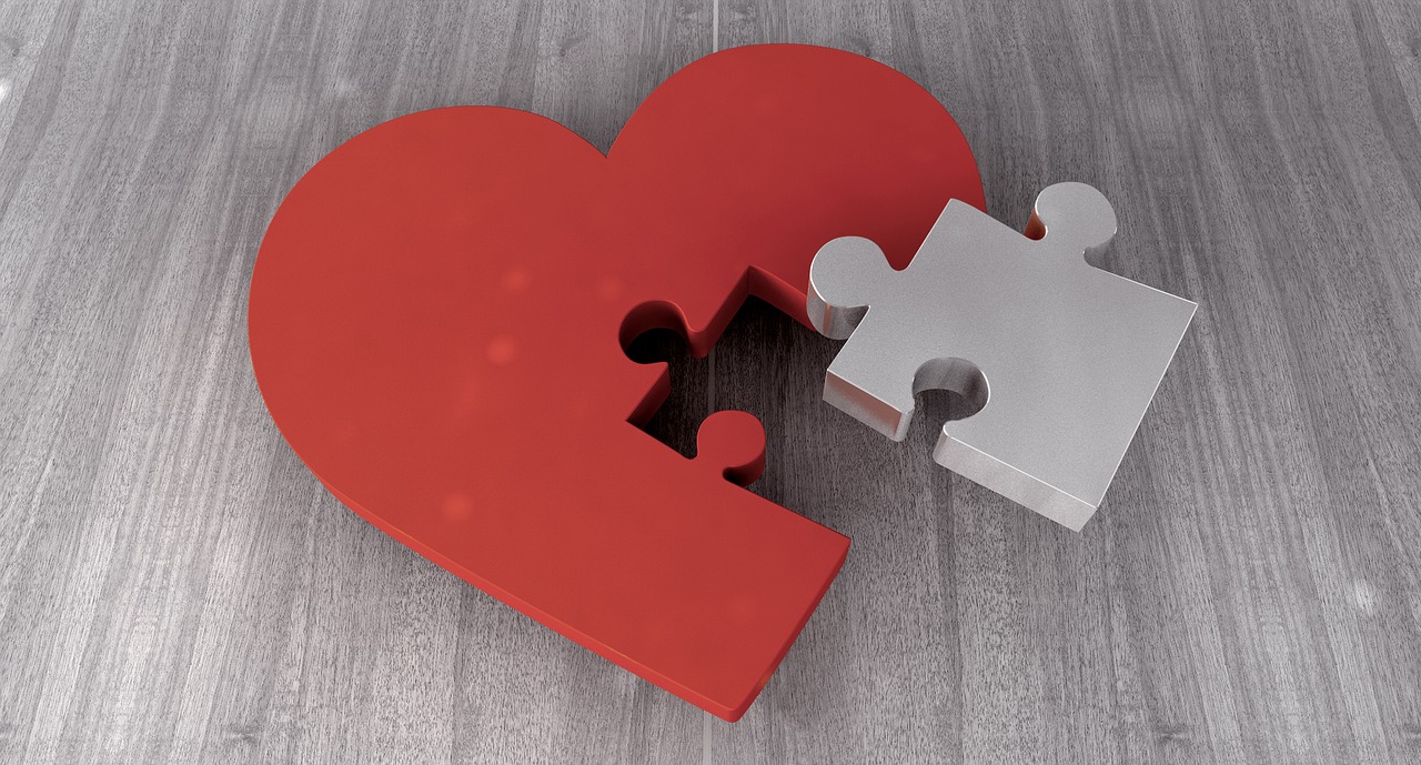 heart puzzle joining together free photo
