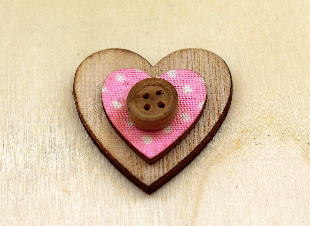 heart wooden handcrafted free photo