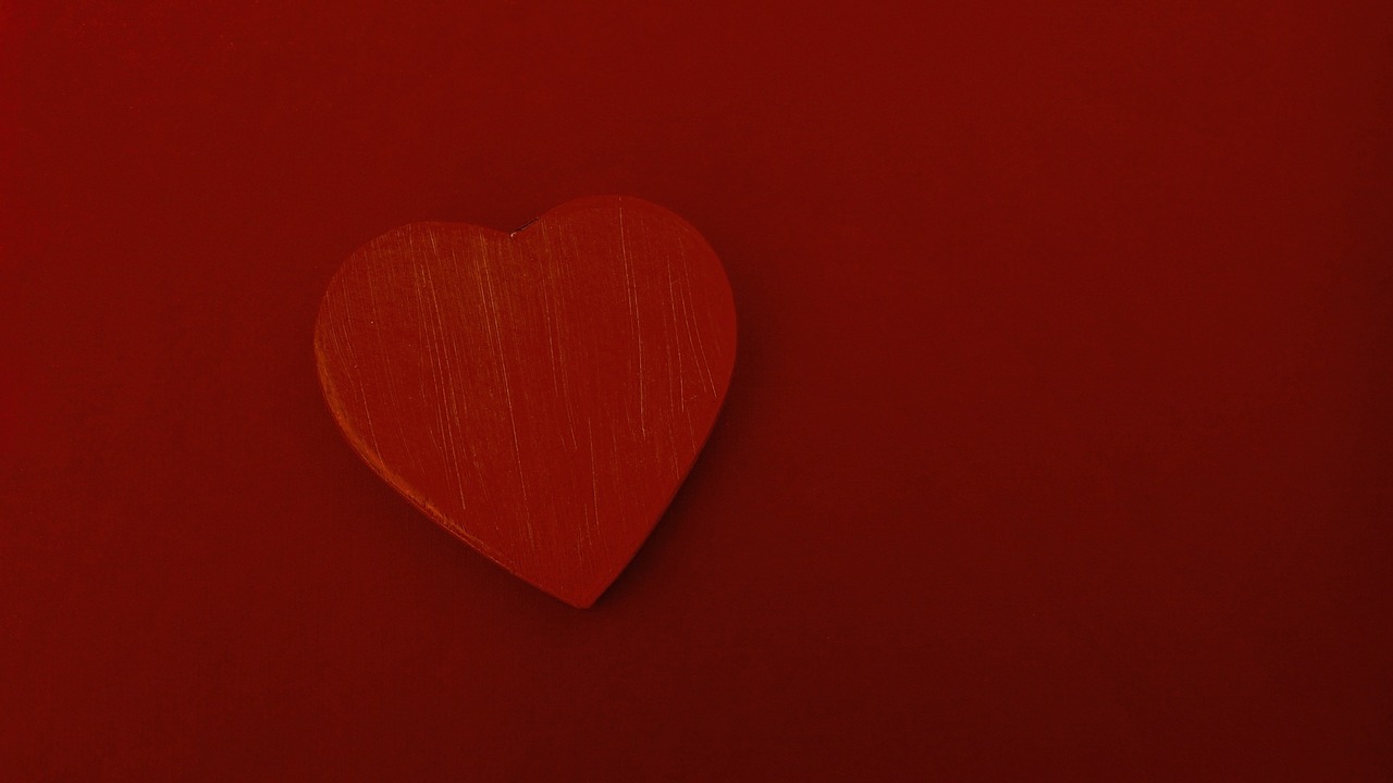 heart red love free photo