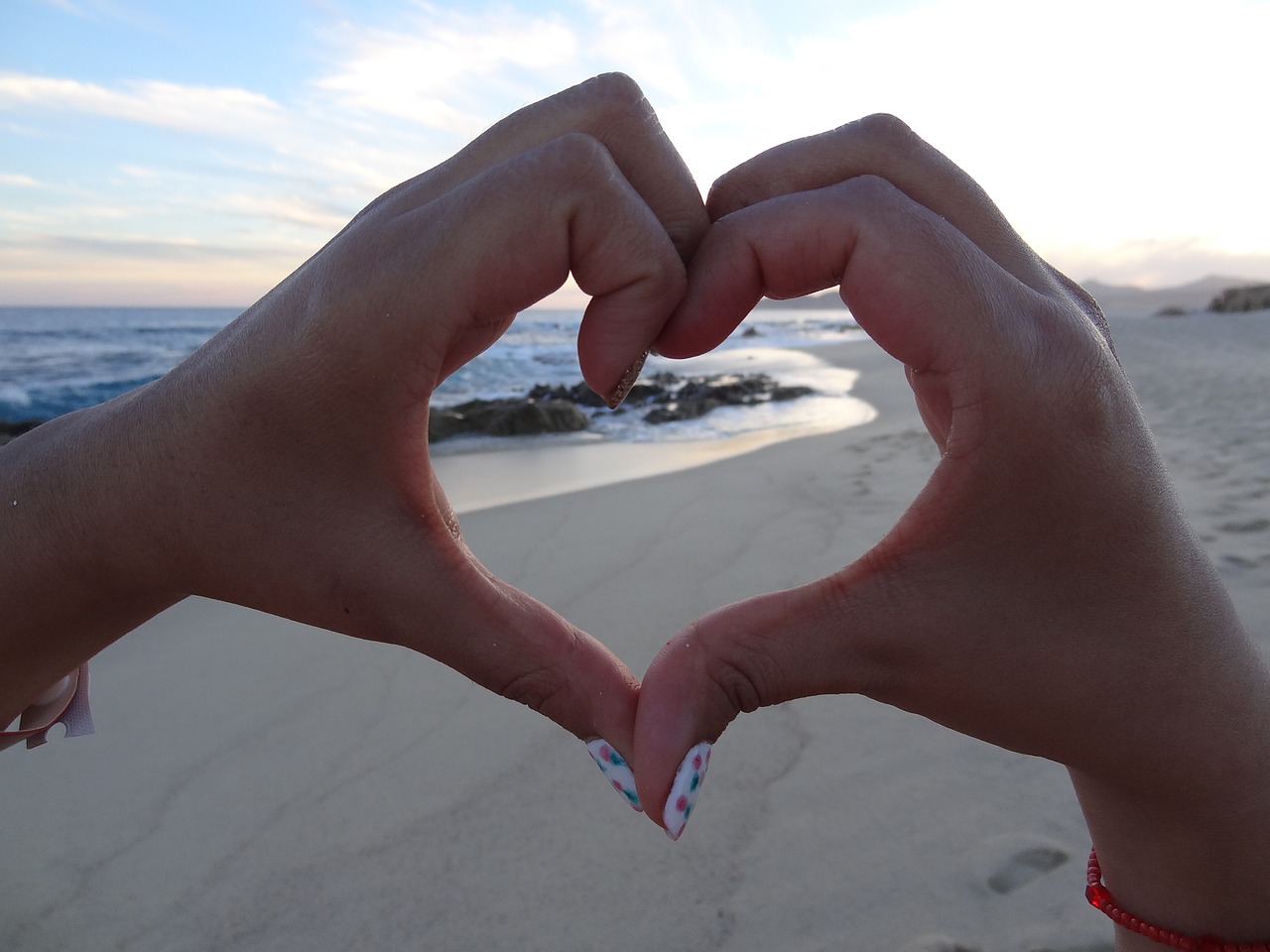 heart beach love free photo