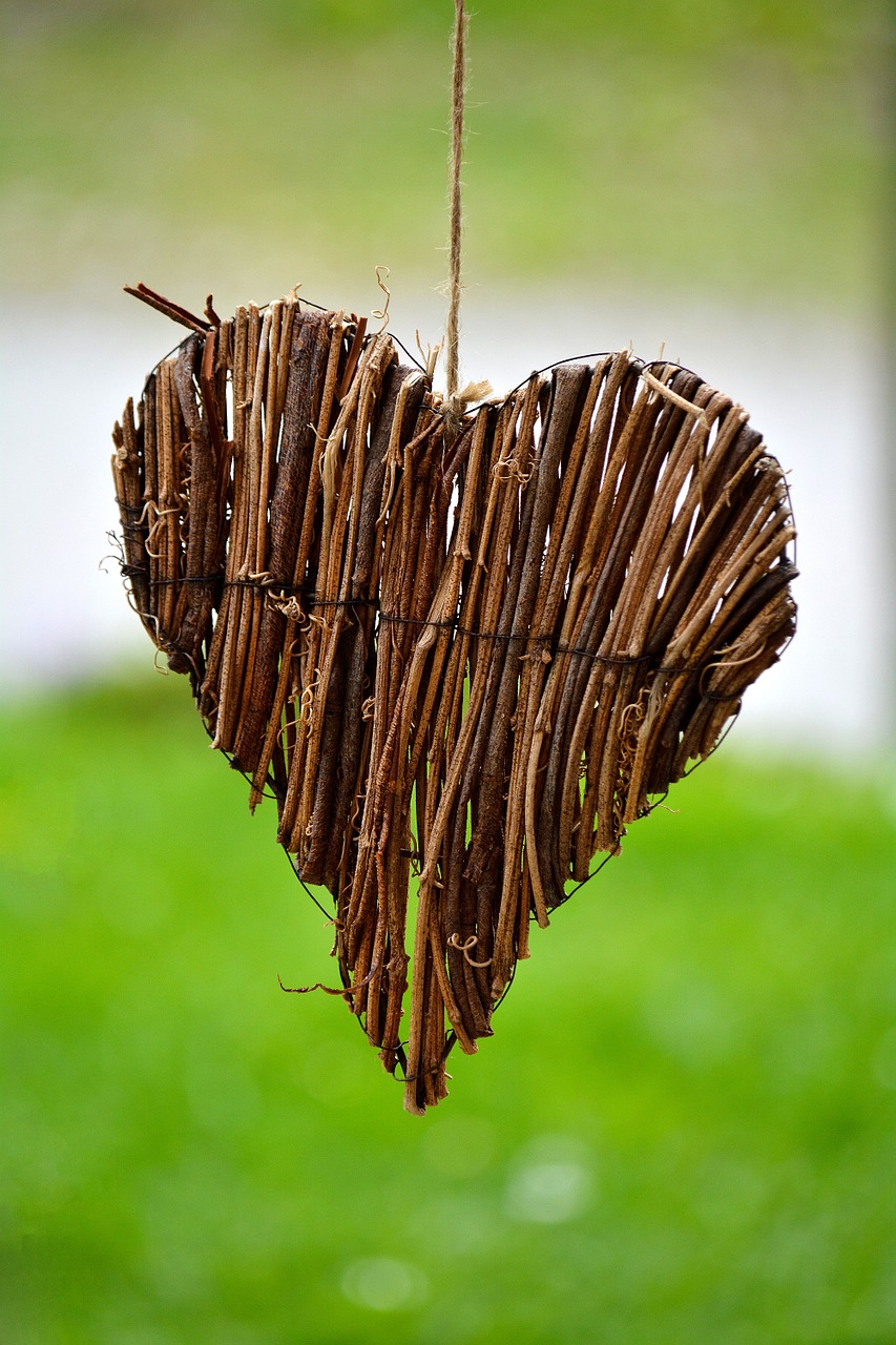 heart woven wood free photo