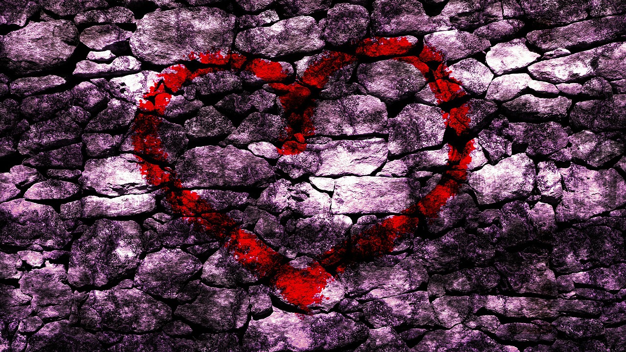 heart red grunge free photo