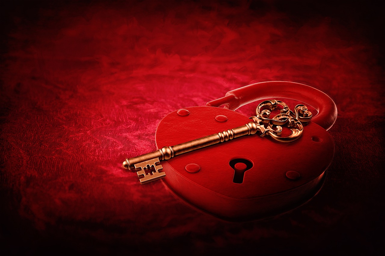 heart lock key valentine's day free photo