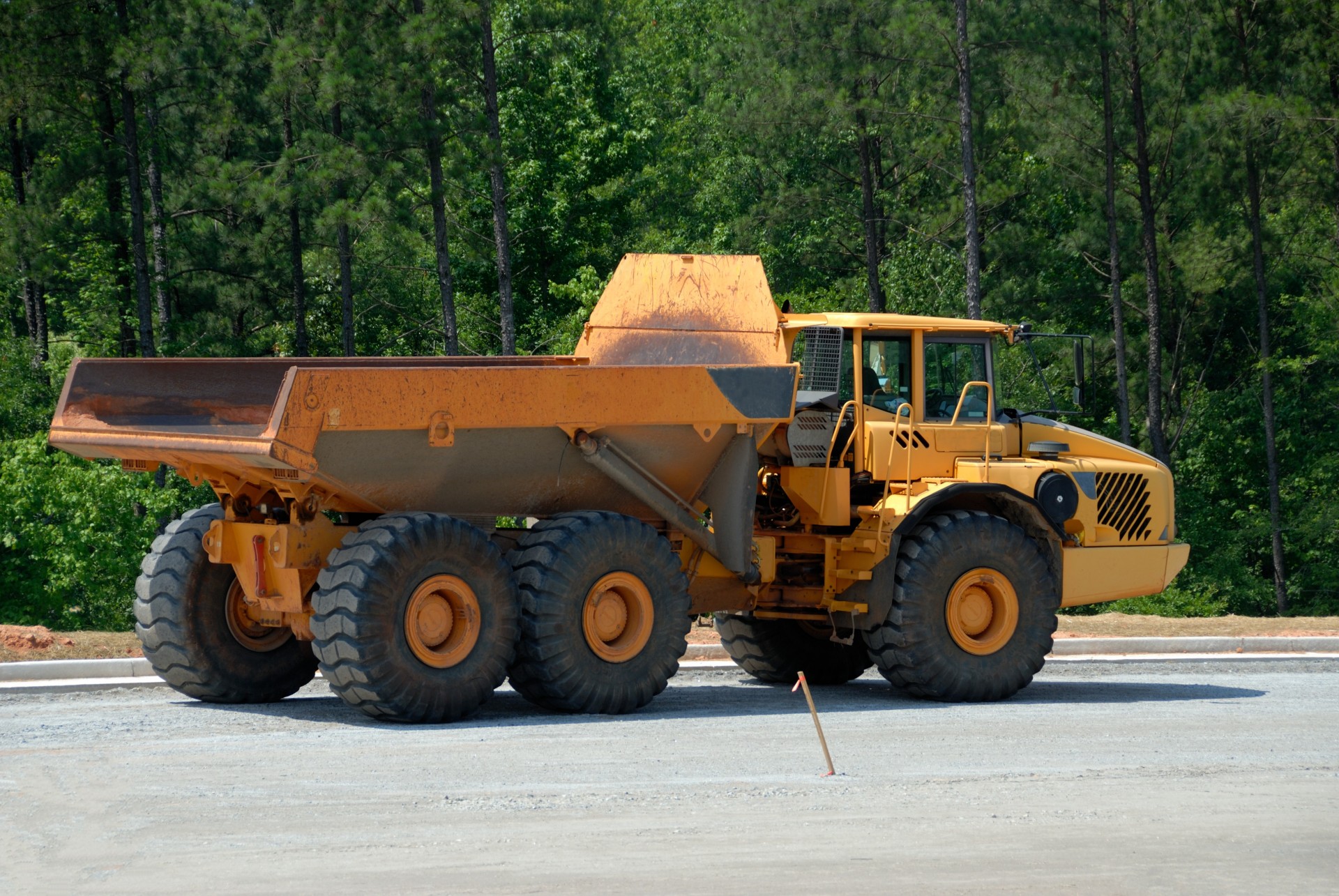 truck heavy equipment excavation vehicle free photo