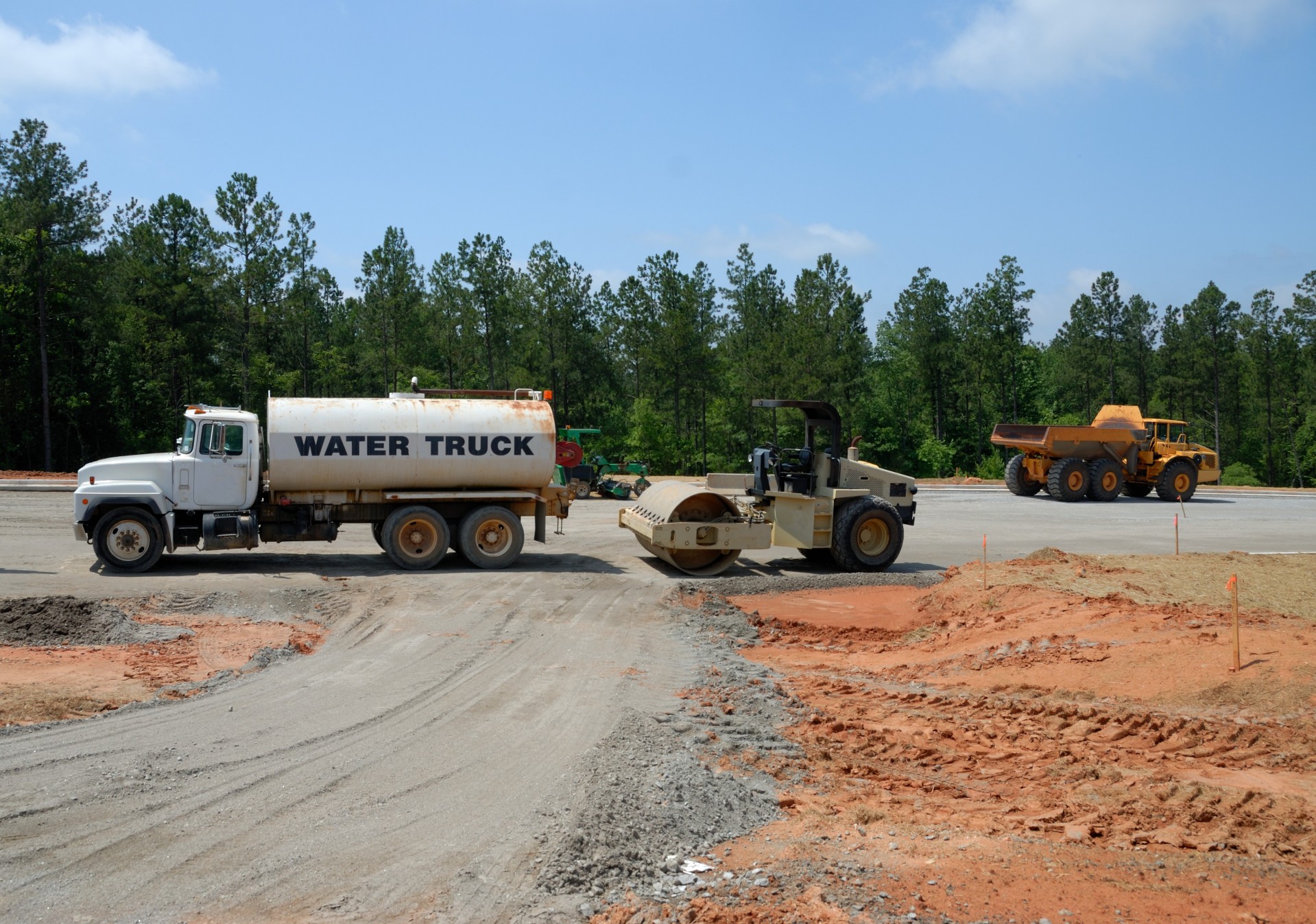 truck heavy equipment excavation vehicle free photo