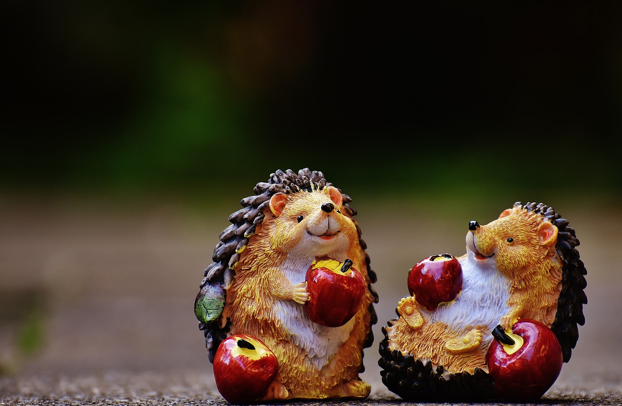 hedgehog figures decoration free photo