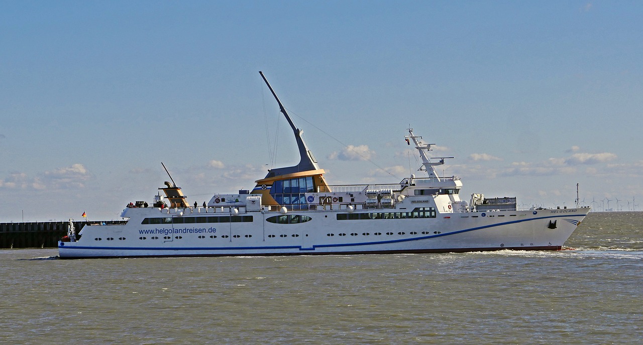 helgoland ferry  departure  cuxhaven free photo