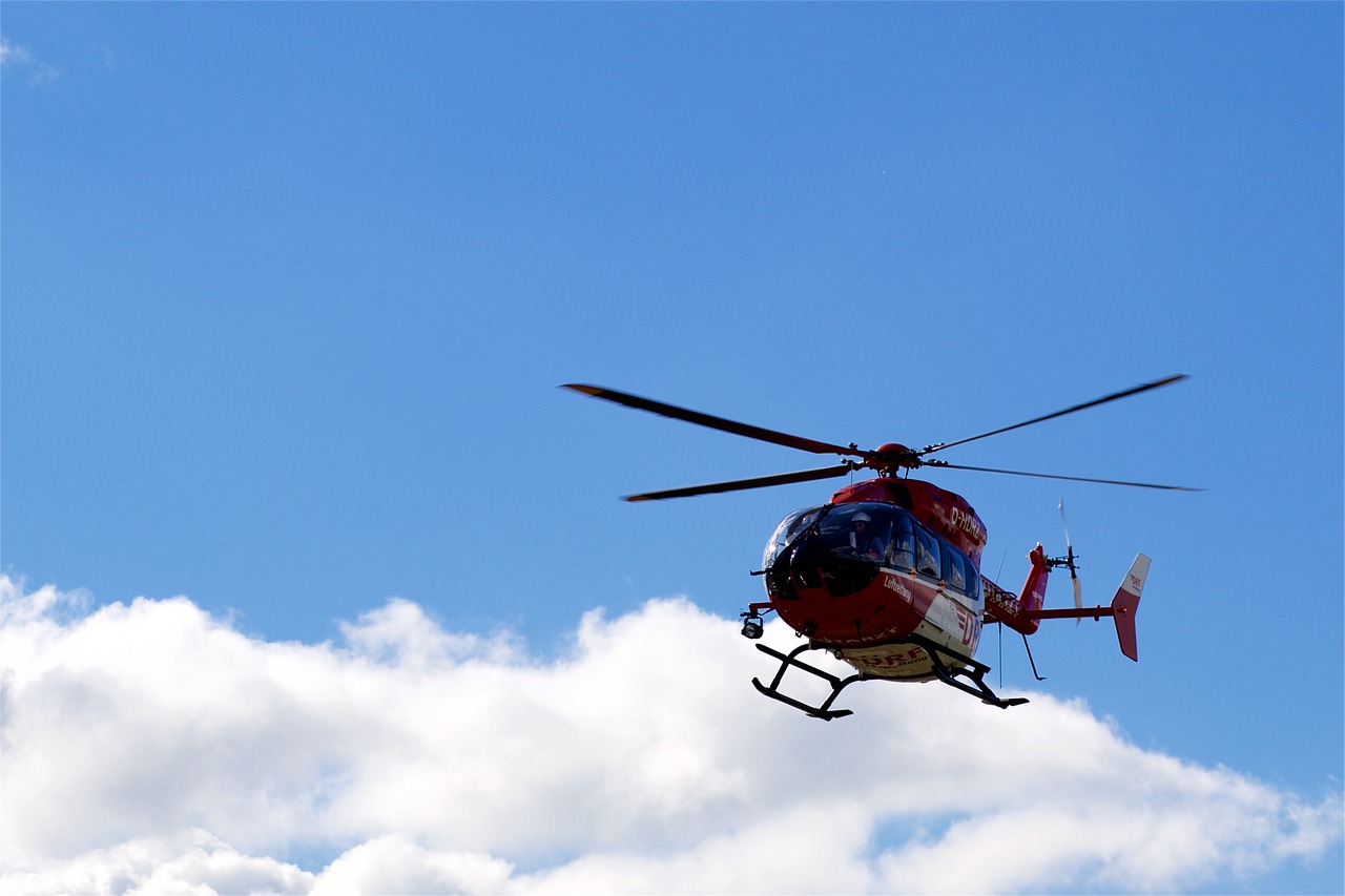 helicopter sky fly free photo