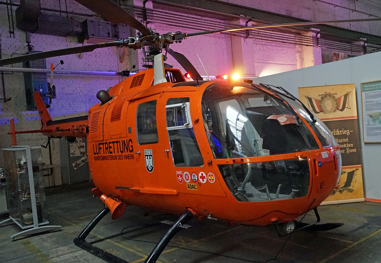 helicopter bo 105 air rescue free photo