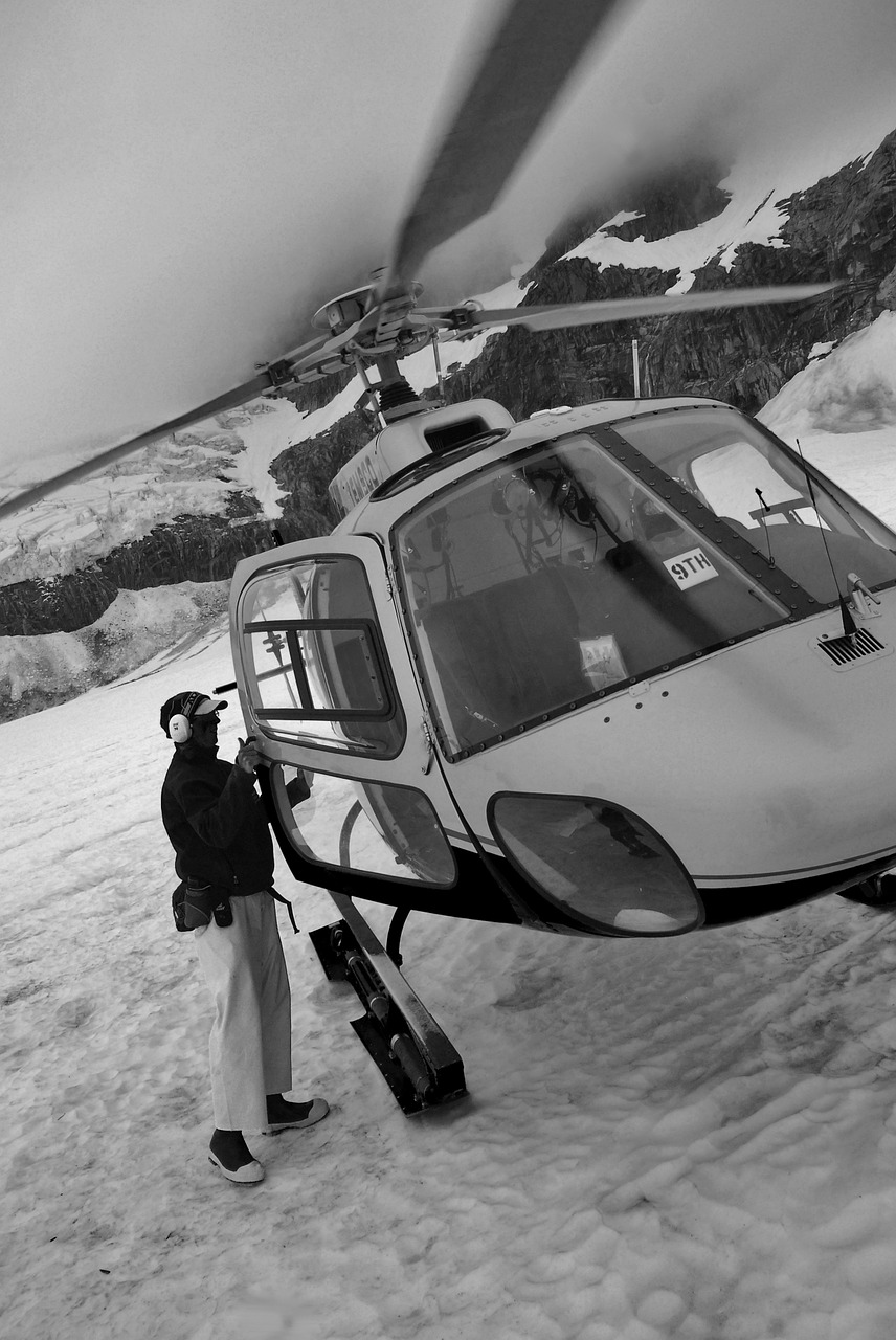 helicopter vehicle rotors free photo