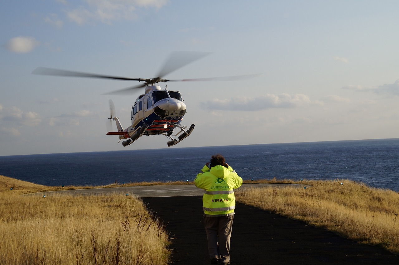 helicopter helipad färöer free photo