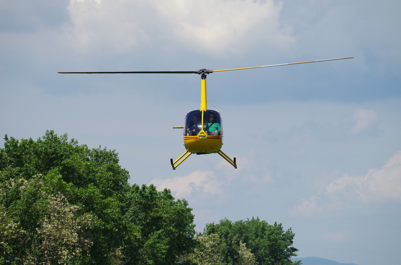 helicopter fly float free photo