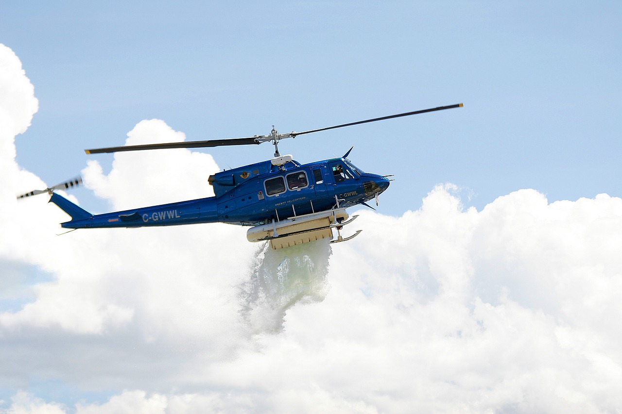helicopter flying rescue free photo