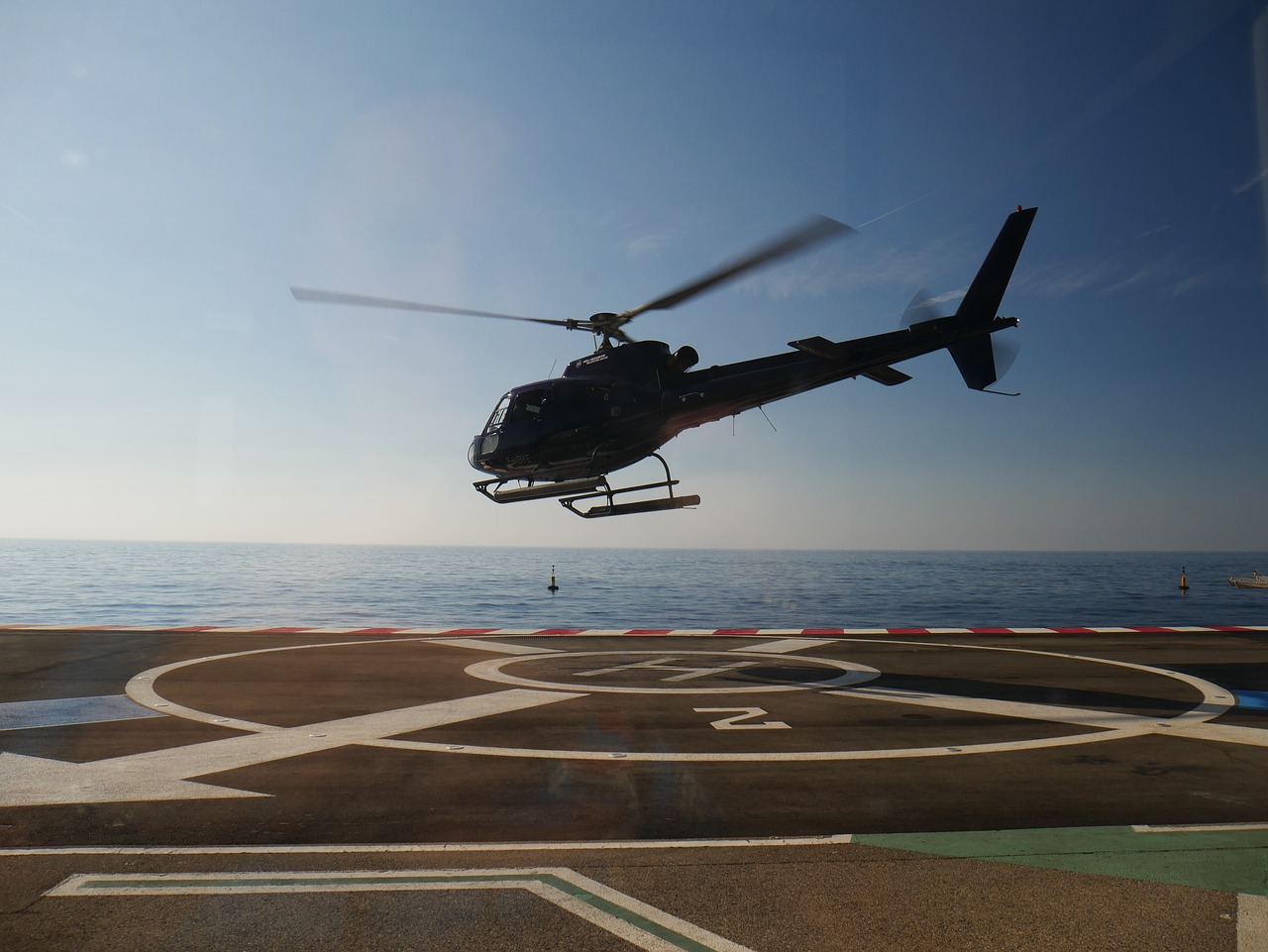 helicopter landing heli free photo