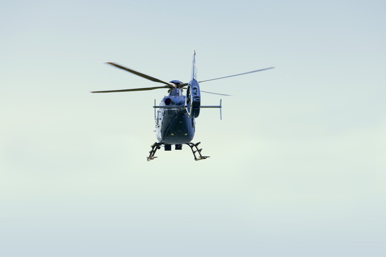 helicopter police air monitoring free photo