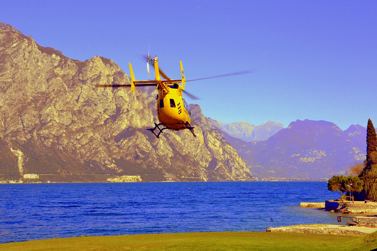 helicopter takeoff rescue free photo