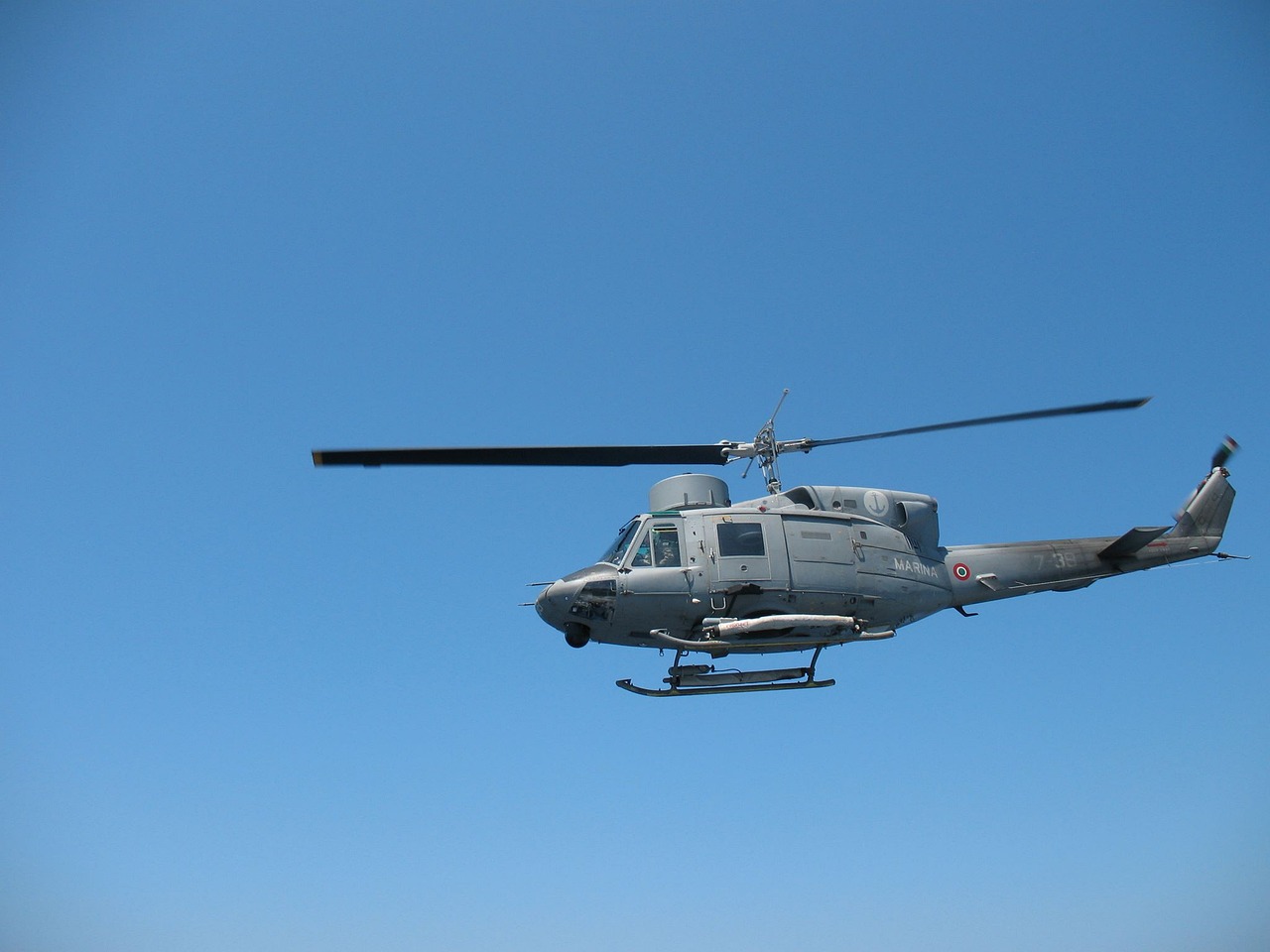 helicopter marina military free photo