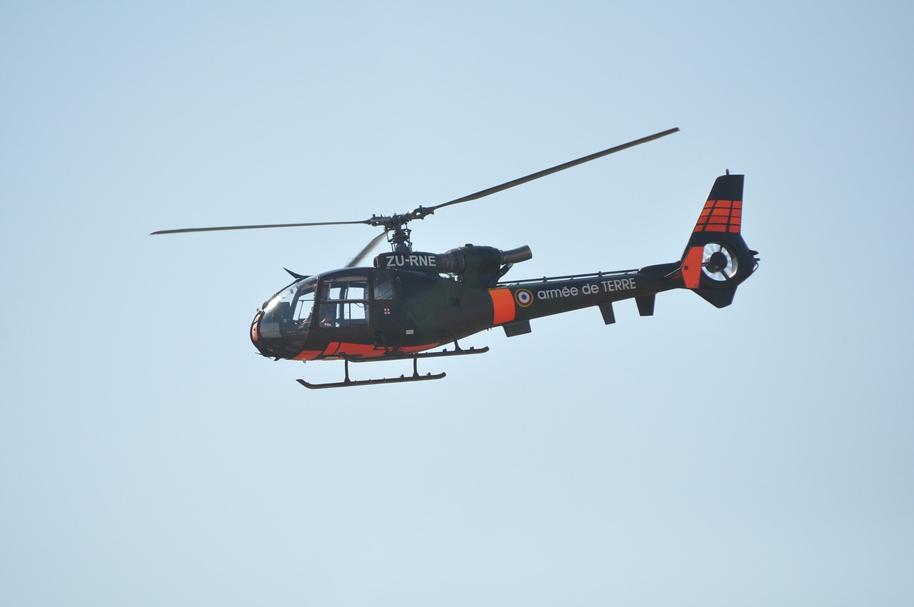 helicopter  transportation system  vehicle free photo
