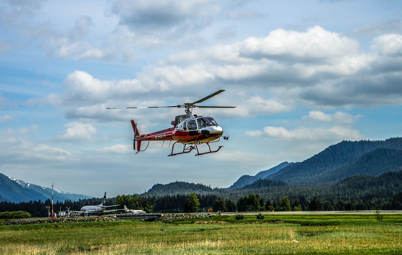 helicopter  flying  alaska free photo
