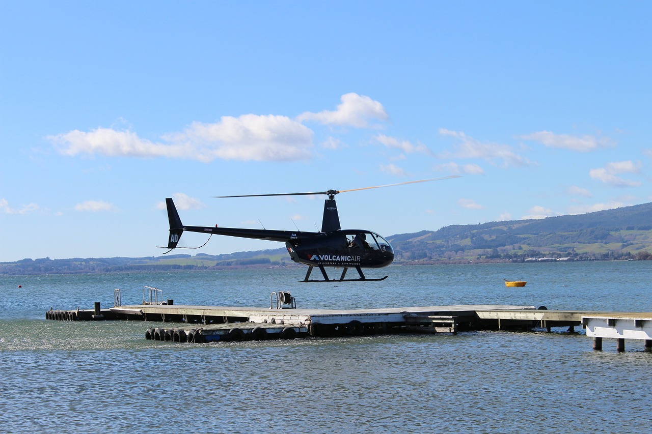 helicopter rotorua lake free photo