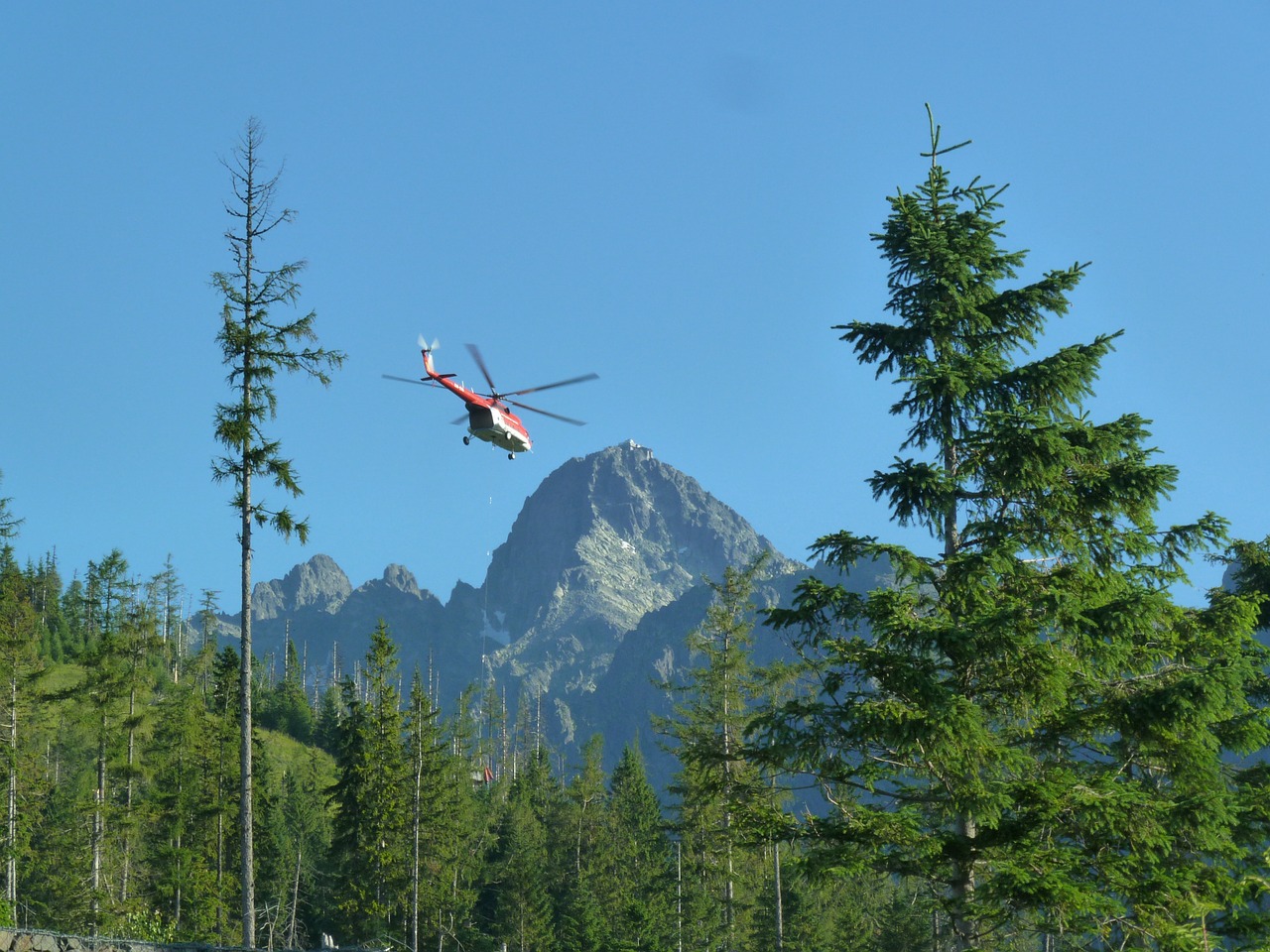 helicopter rescue fly free photo