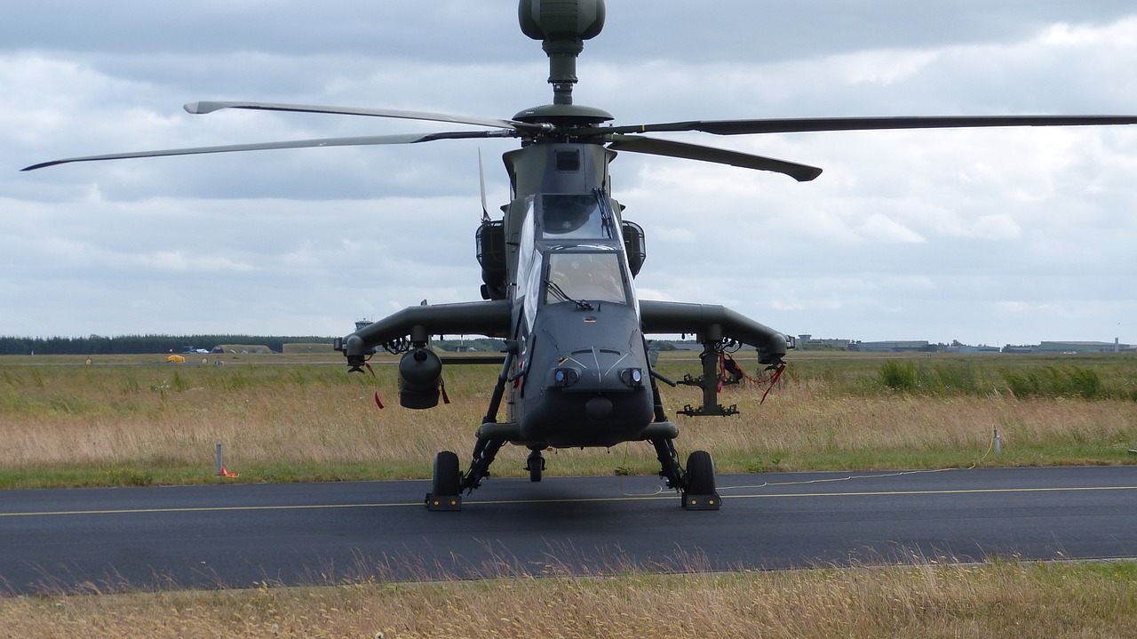 helicopter military aircraft free photo