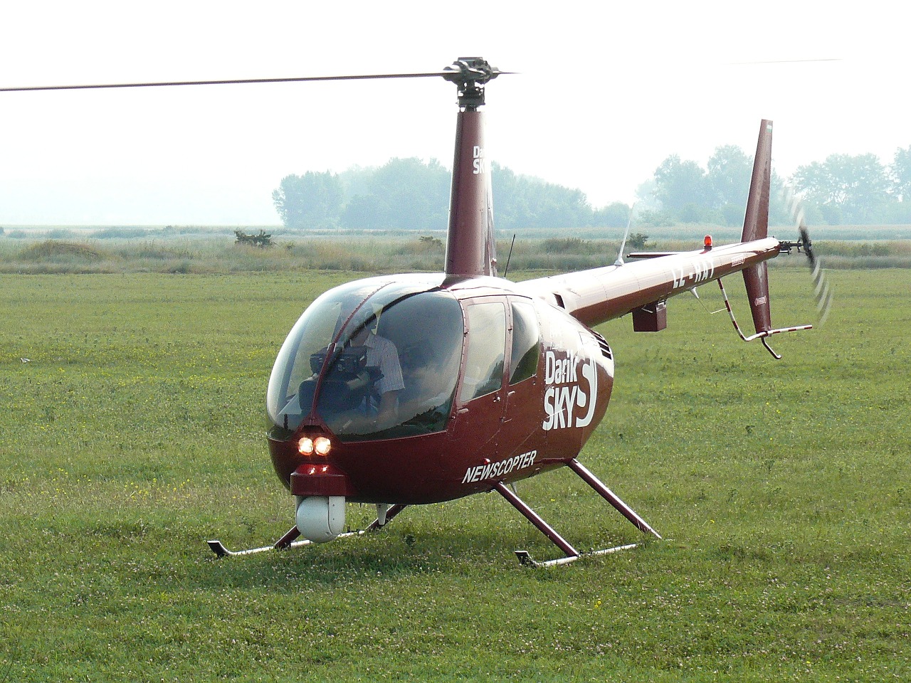 helicopter r44 raven private helicopter free photo