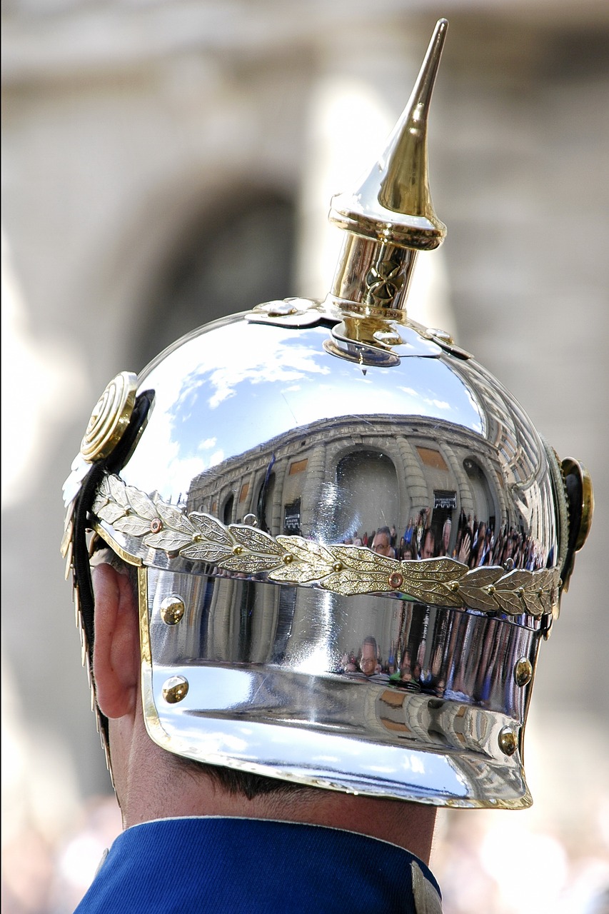 helmet jumper reflection free photo