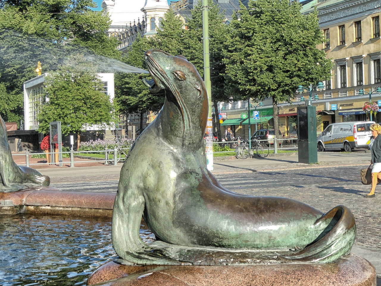 helsinki finland statue free photo