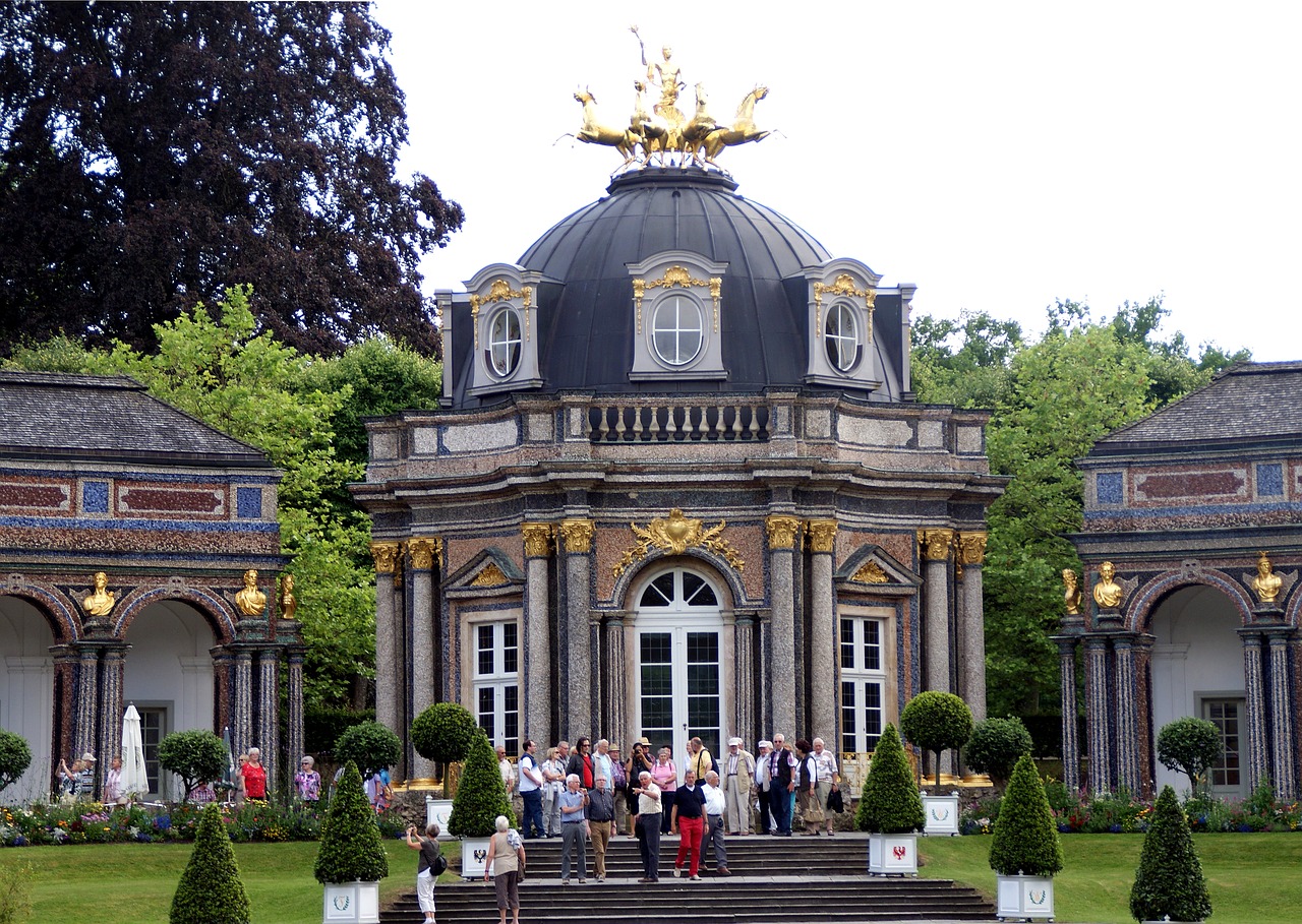 hermitage visitors concluded bayreuth free photo
