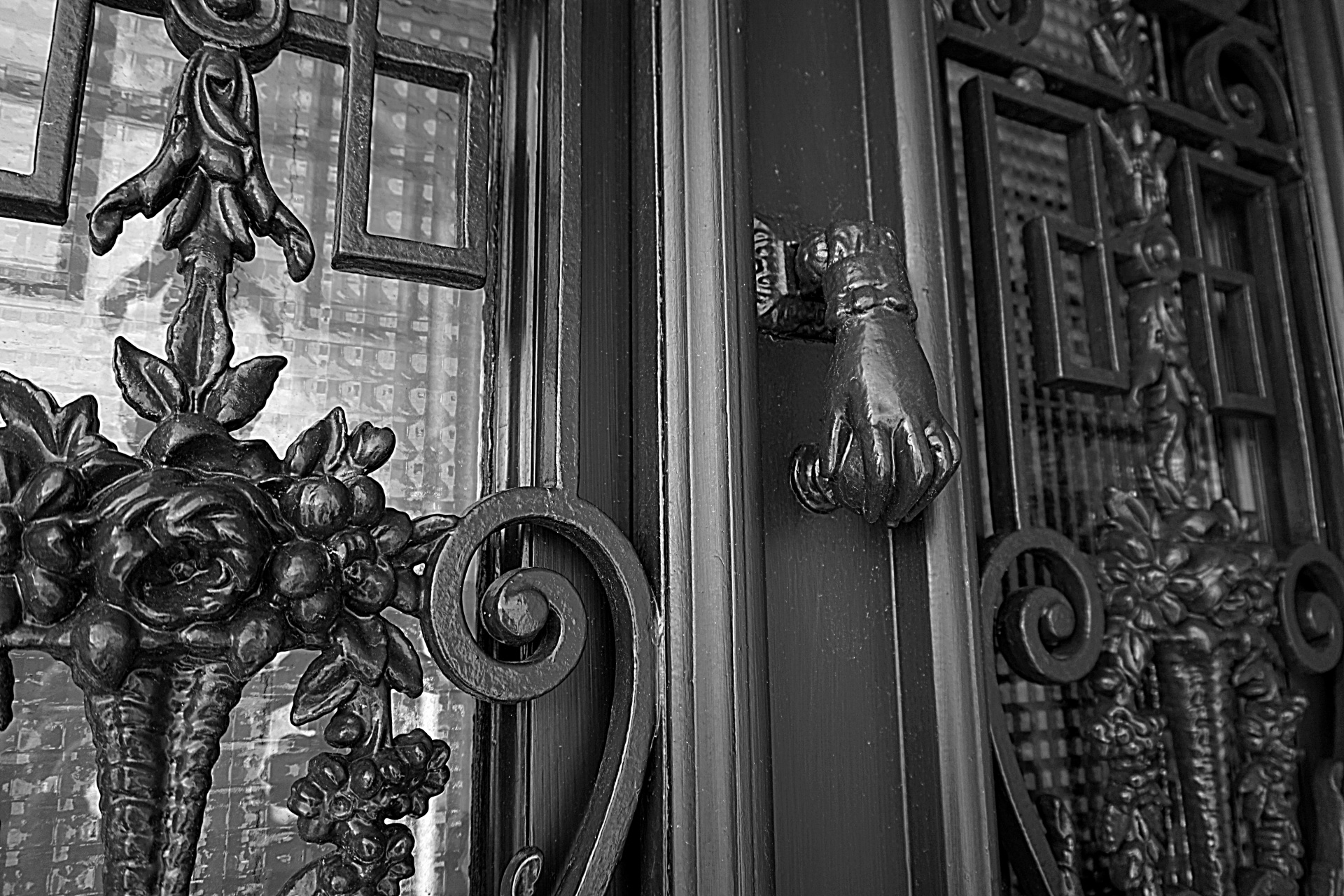 knocker door door knocker free photo