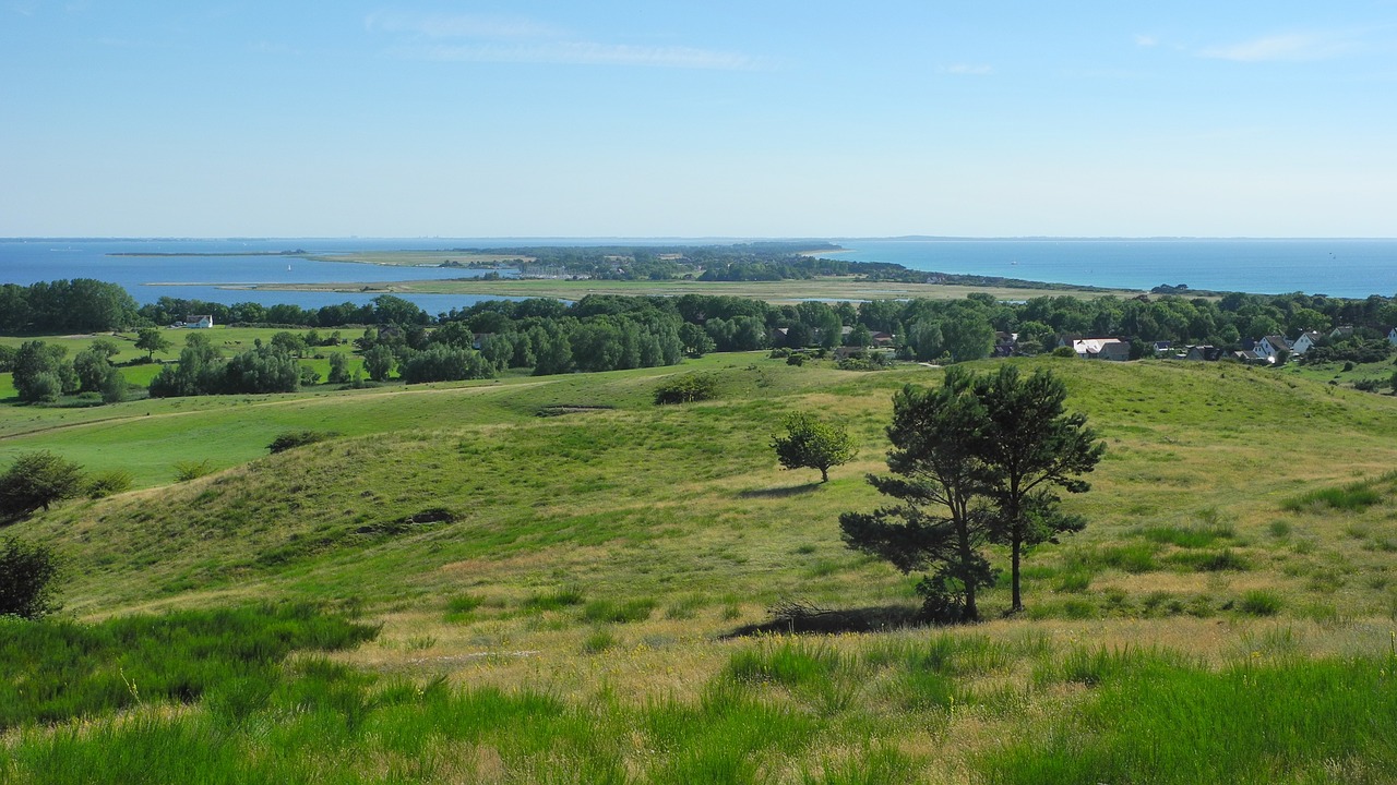 hiddensee view island free photo