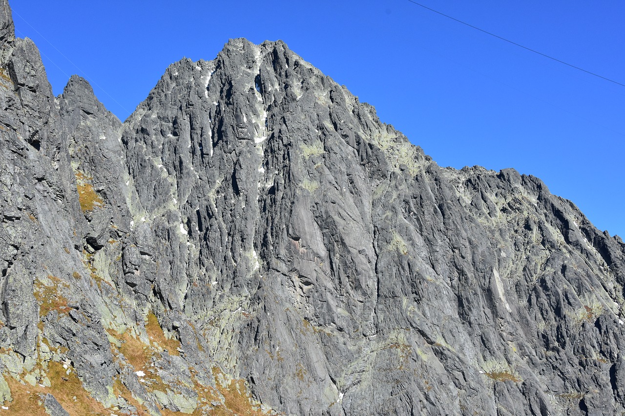 high tatras  lomnický štít  slovakia free photo